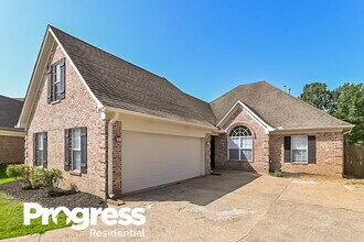 Building Photo - 4047 Chaucer Cove