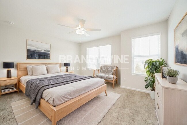 Building Photo - 487 Terabithia Wy
