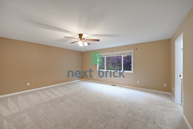 Building Photo - 4 Bed, 2.5 Bath | Spacious 2,460 Sq. Ft. Sammamish Home in a Top-Tier School District with Parks ...