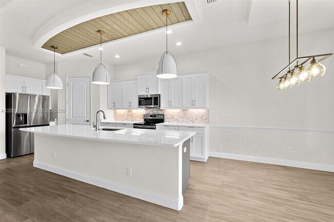Building Photo - 3 Rio Vista Dr