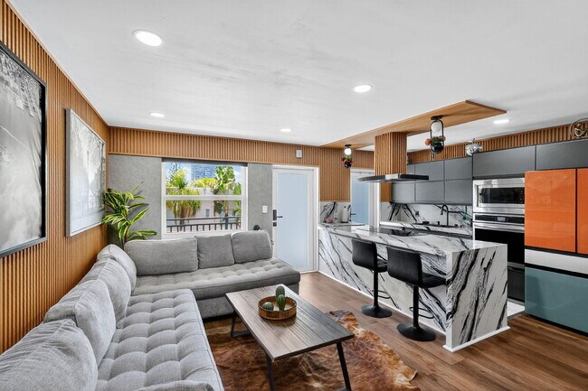 Building Photo - 363 Washington Ave