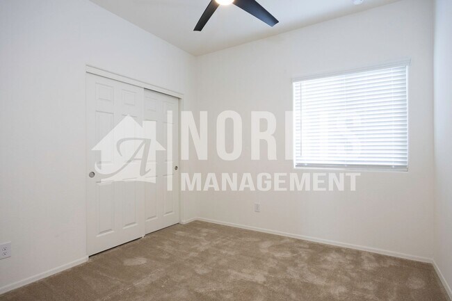 Building Photo - 519 E Rio Pl