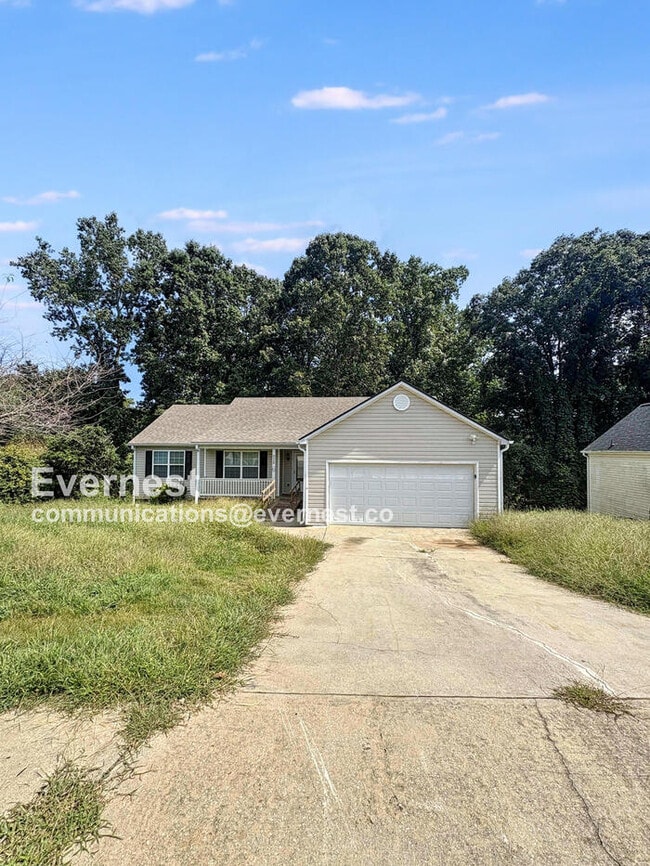 Building Photo - 926 Creekside Way