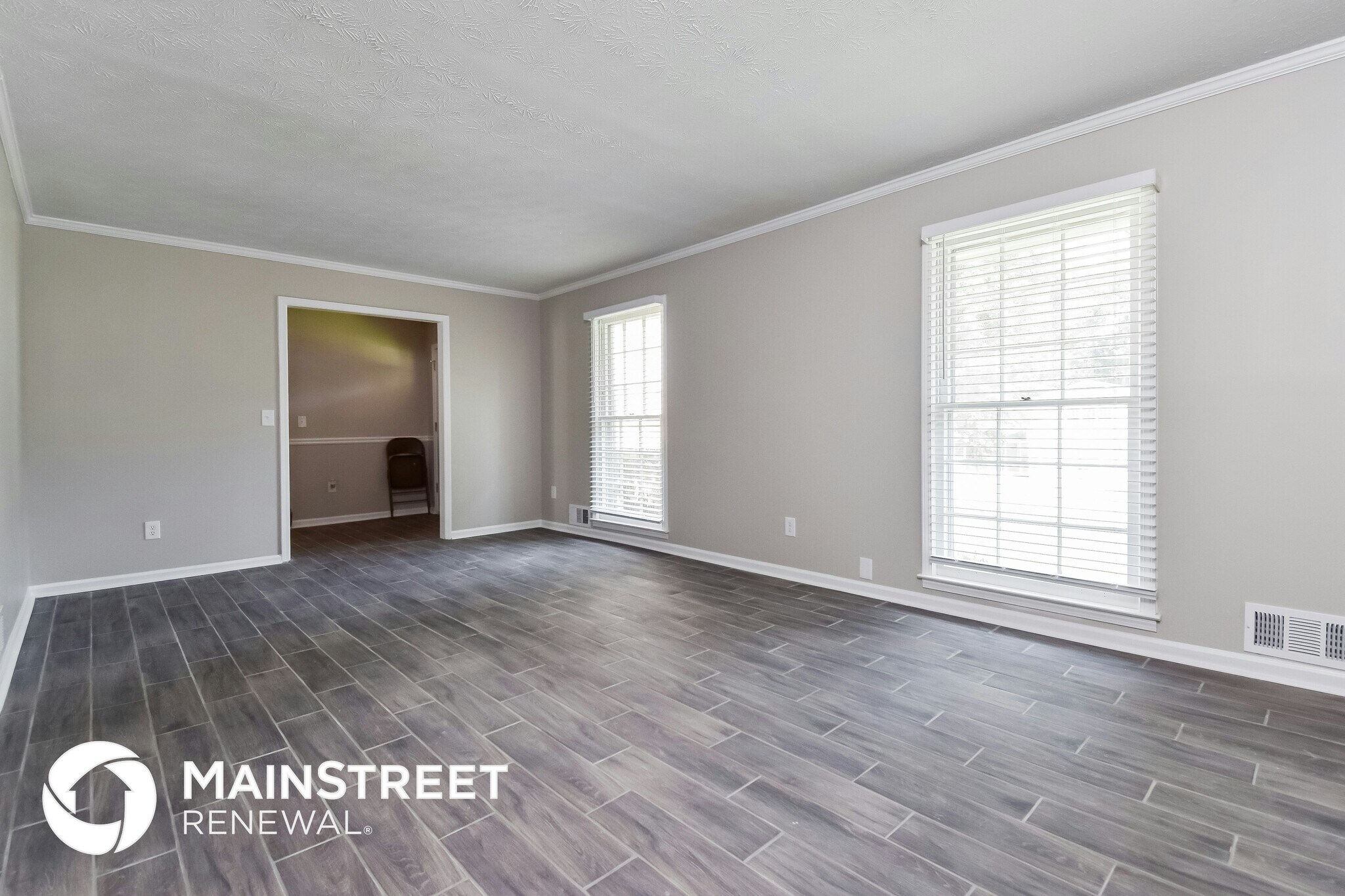 Building Photo - 627 Rockborough Dr