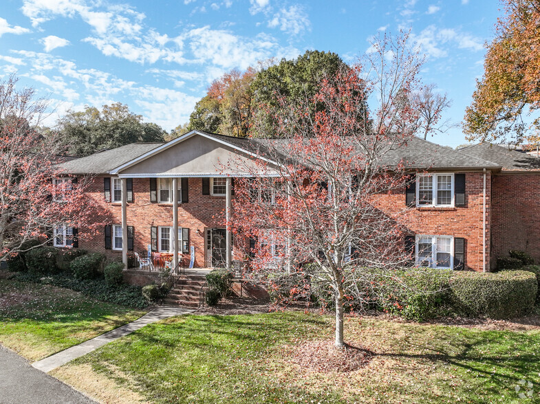 Lake Hill Apartments - 4811 Monroe Rd Charlotte NC 28205 | Apartment Finder