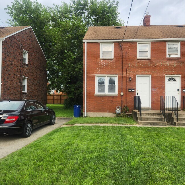 Primary Photo - 1144 Shadycrest Dr