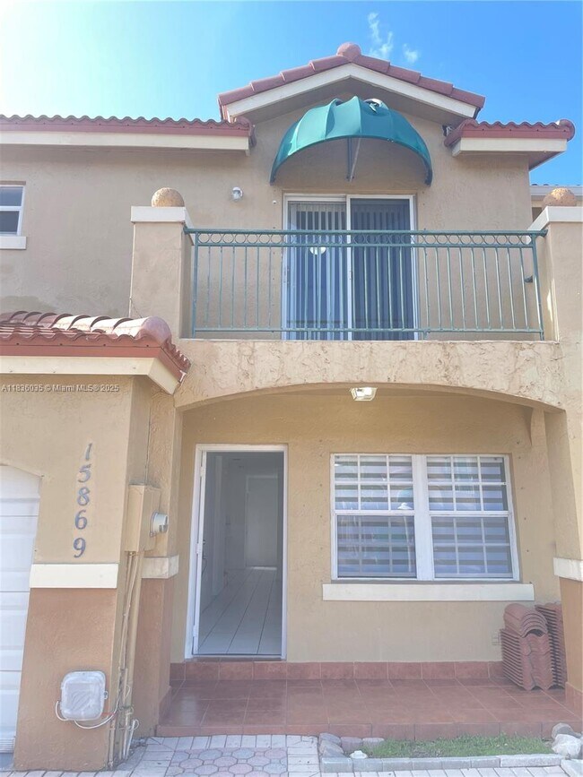Primary Photo - 15869 SW 70th Terrace