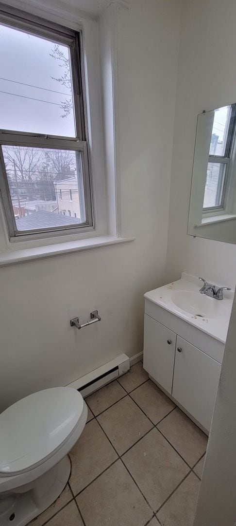 Building Photo - 1441 Linden St