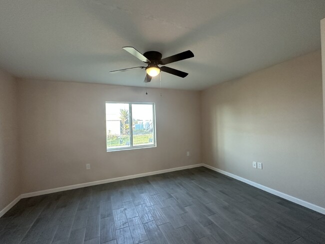 Building Photo - "Spacious 3-Bed, 2-Bath Duplex Retreat on ...