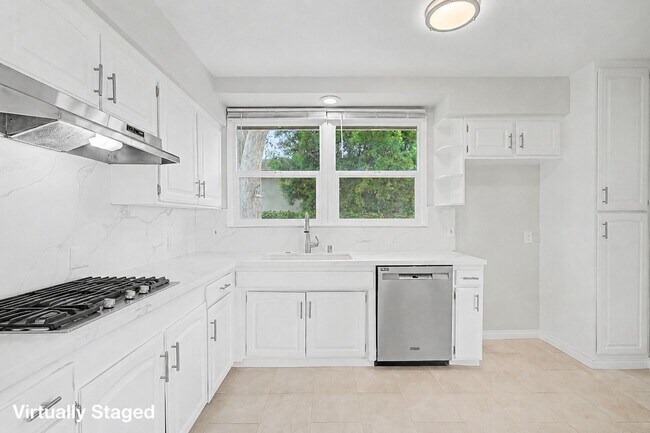 Building Photo - Rolling Hills Ranch House — Updated 3BR Home on a Massive Lot