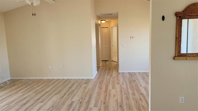 Building Photo - 5847 Buchanan Rd