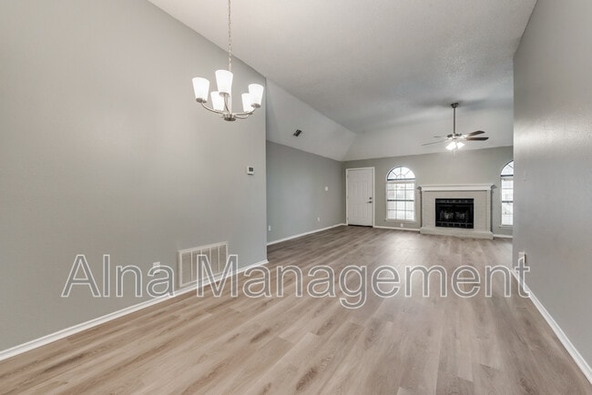 Building Photo - 6014 Meadowside Trail