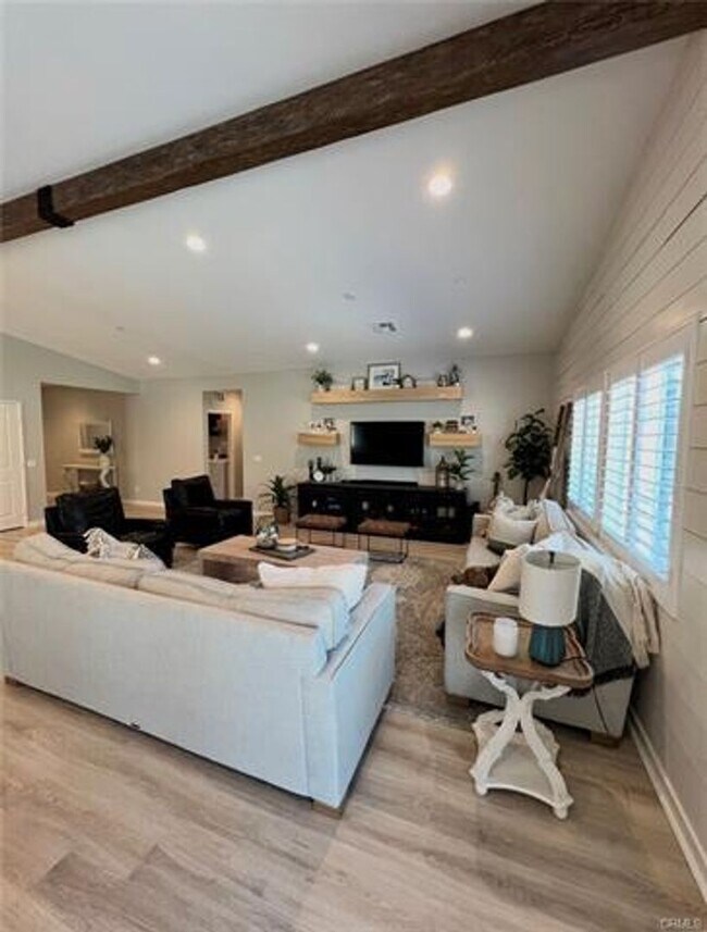 Building Photo - Spencers’s Crossing Home