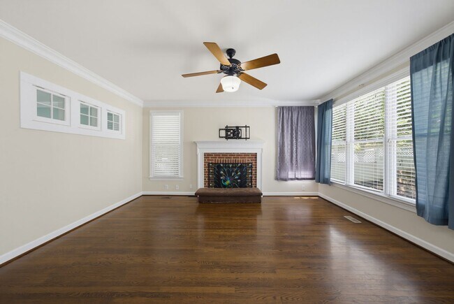 Building Photo - Southern Charm Meets Everyday Entertainment and Convenience!