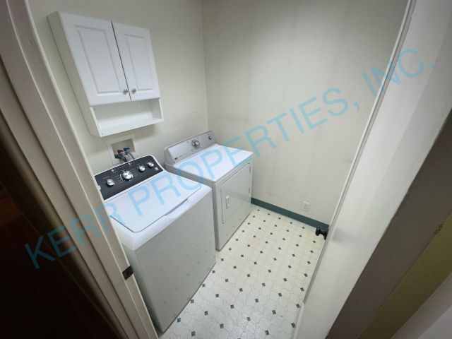 Building Photo - Charming 3-Bedroom Haven with 2 Baths in Gresham – 1308 Sq. Ft. of Comfort!