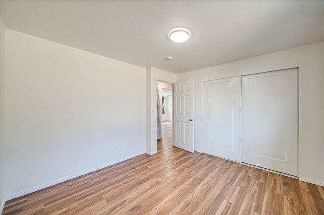 Building Photo - 740-742 Pennsylvania St