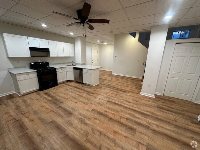 Building Photo - 40 Saint Germain St