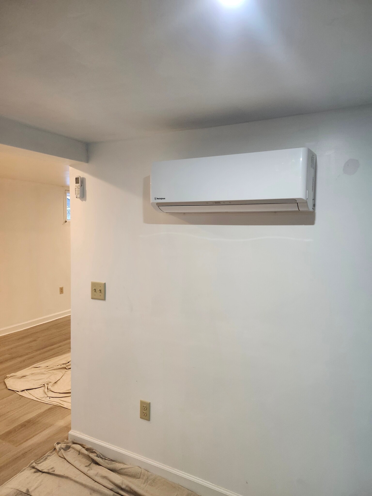 Building Photo - 4 Church St