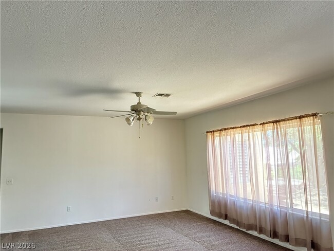 Building Photo - 2578 Woodson Ave