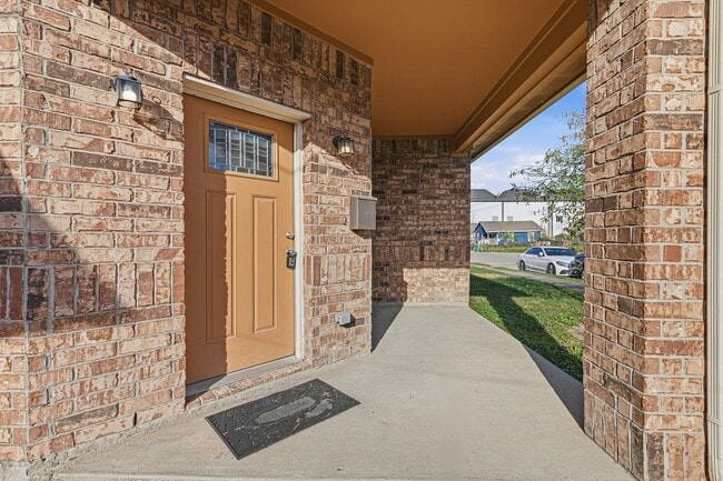 Building Photo - 2906 Anita St