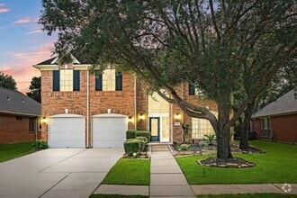 Building Photo - 1230 Ventura Canyon Dr