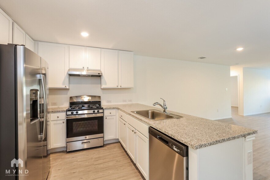 Building Photo - 351 Ambush Ridge