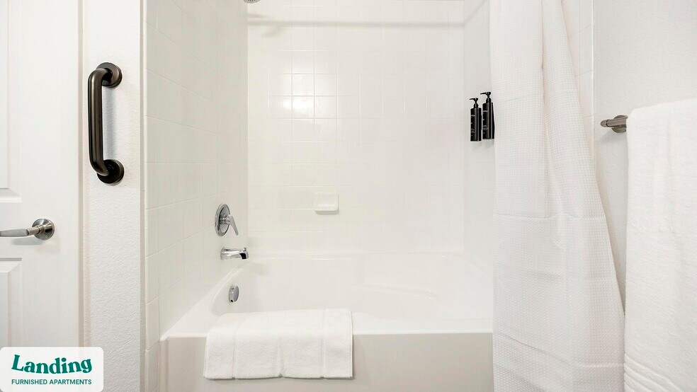 Building Photo - 4000 N Albion St