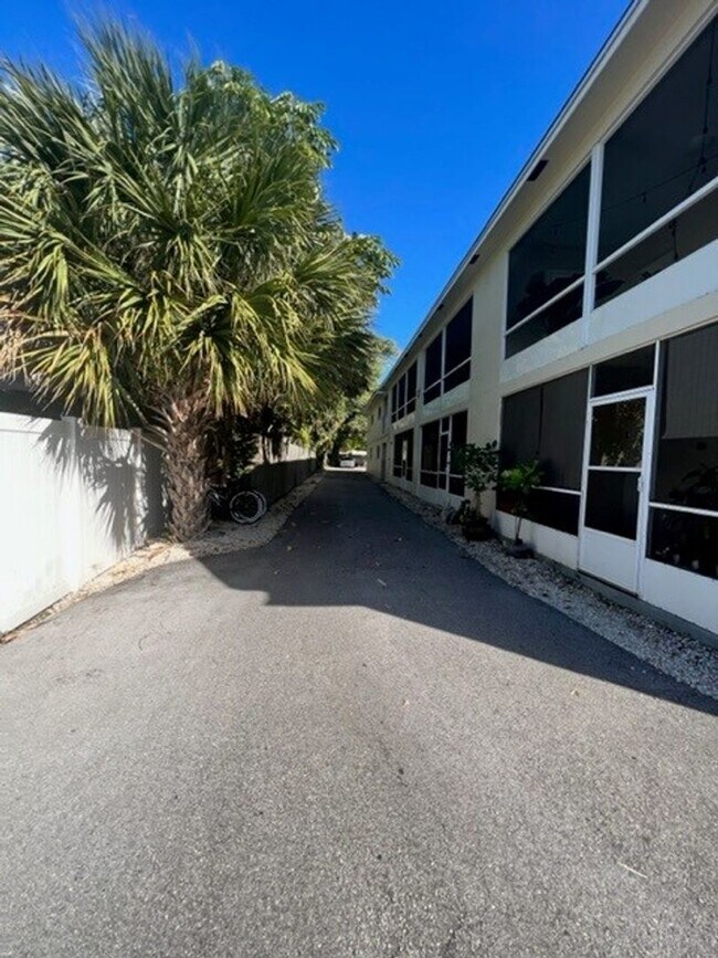 Interior Photo - Deerfield Apartments LLC