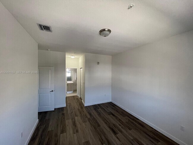 Building Photo - 15520 SW 136th St
