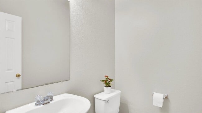 Building Photo - 73 Verde Ranch Loop