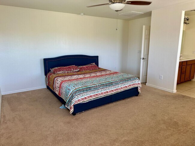 Building Photo - Stunning 2 story home in Oro Valley!!