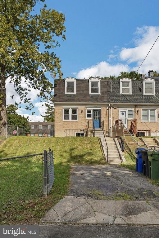 Building Photo - 5919 Daywalt Ave