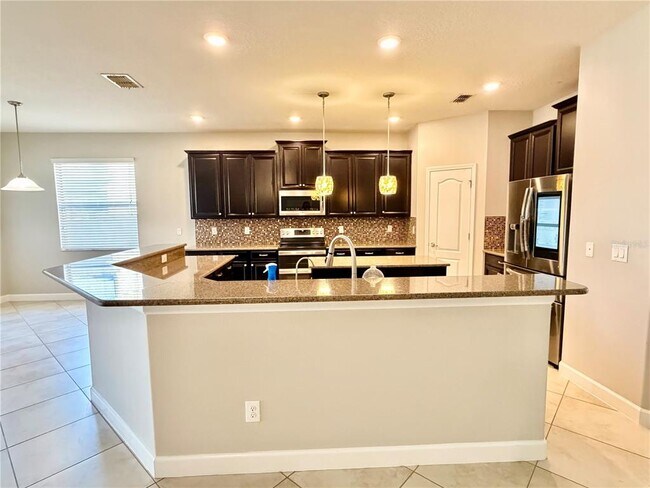 Building Photo - 2069 Nerva Rd