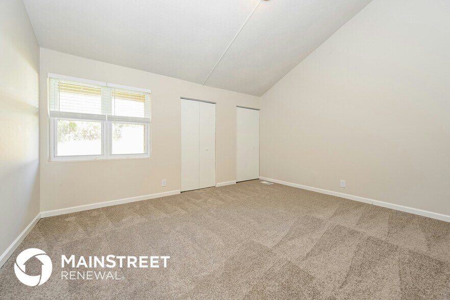 Building Photo - 589 Springmont Blvd