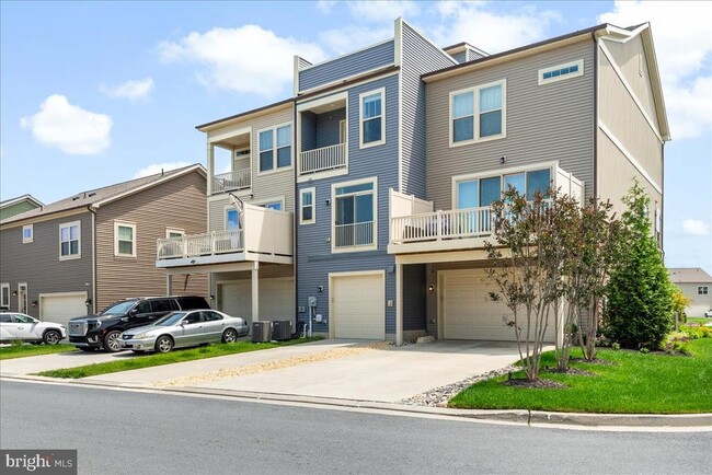 Building Photo - 3606 Timber Green Dr