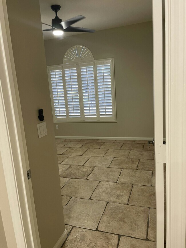 Building Photo - 2150 S Boulder Ct