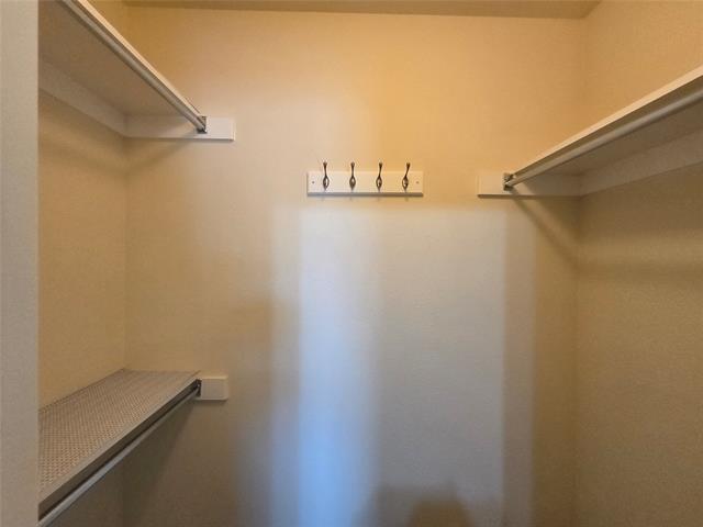 Building Photo - 7119 Paluxy Dr