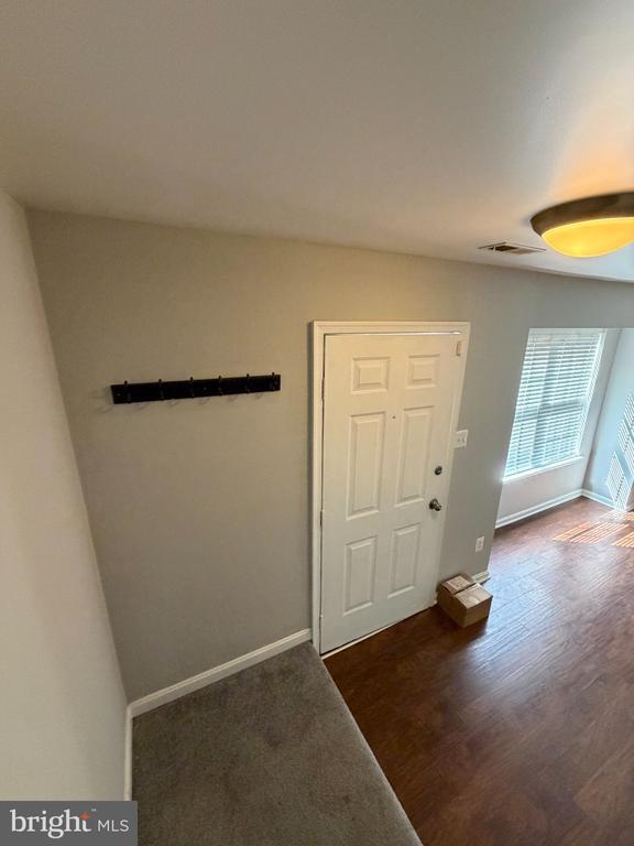 Building Photo - 6769 Milltown Ct
