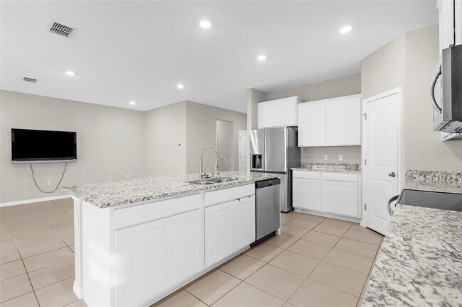 Building Photo - 3934 Lively Coral Pl