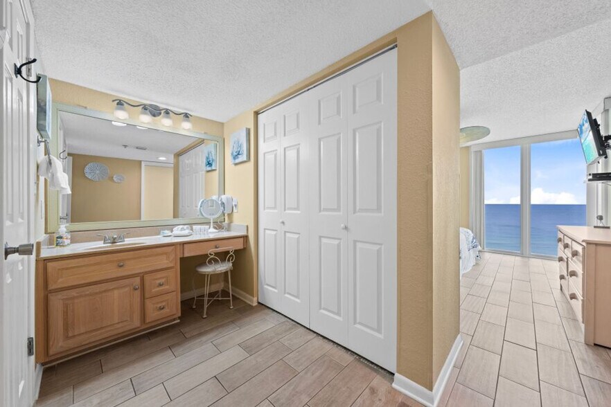 Building Photo - 13753 Perdido Key Dr