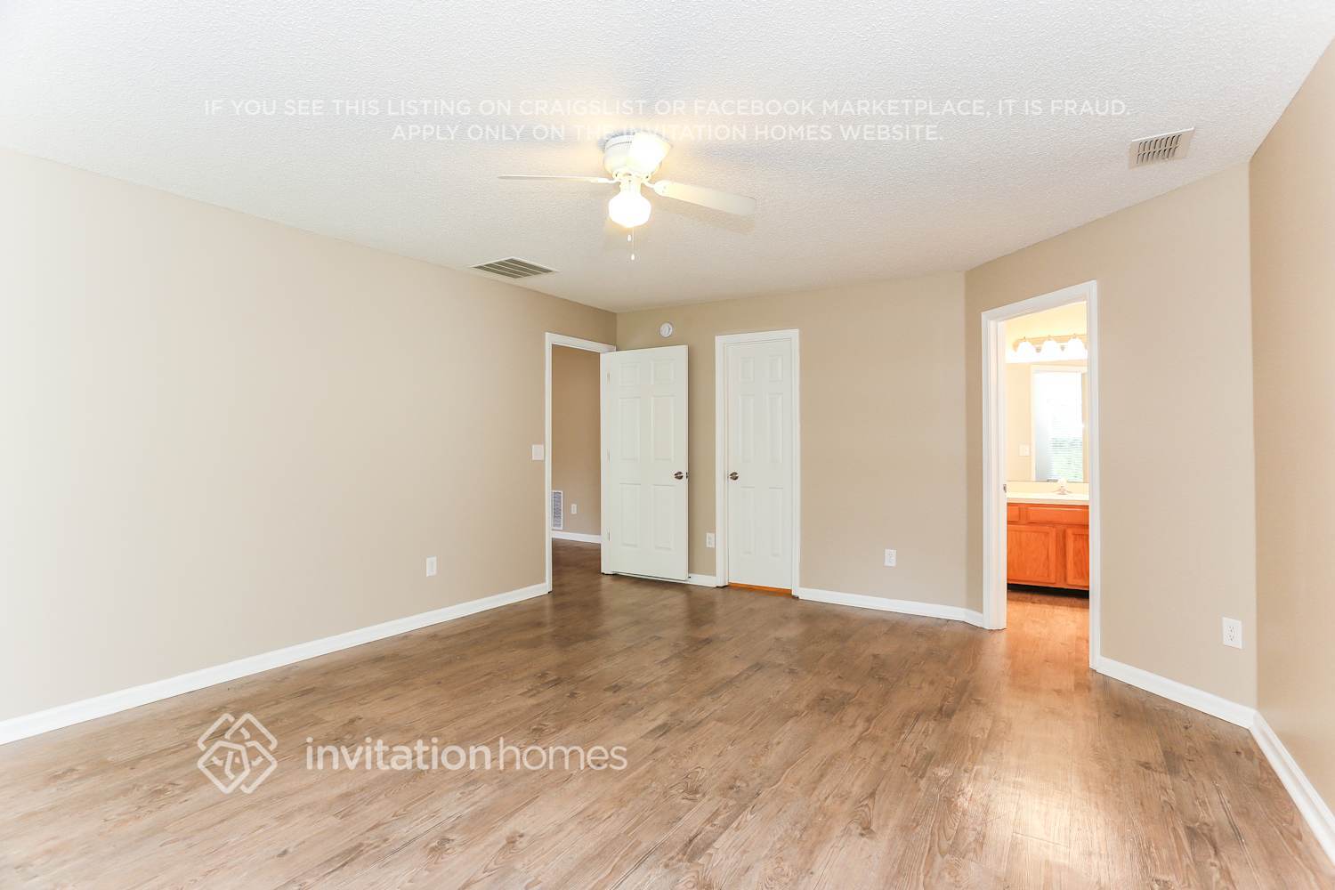 Building Photo - 10939 Apple Blossom Trail E