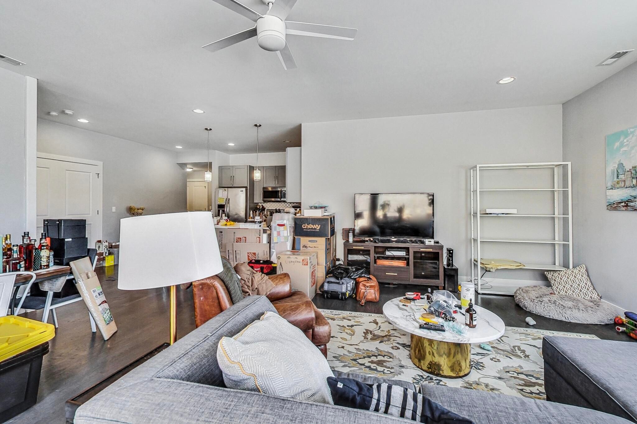 Building Photo - 3620 W Irving Park Rd