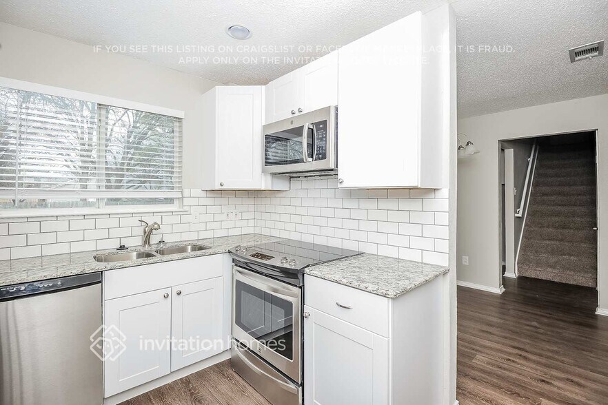 Building Photo - 6202 Nicole Ct