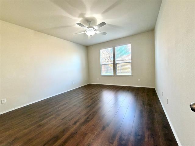 Building Photo - 412 Magma Dr