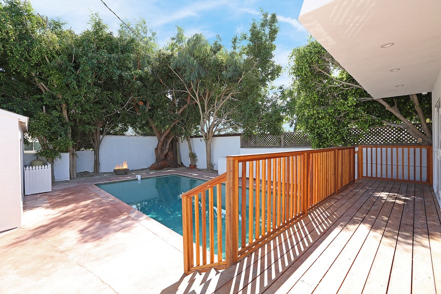 Building Photo - 12524 WOODBINE St