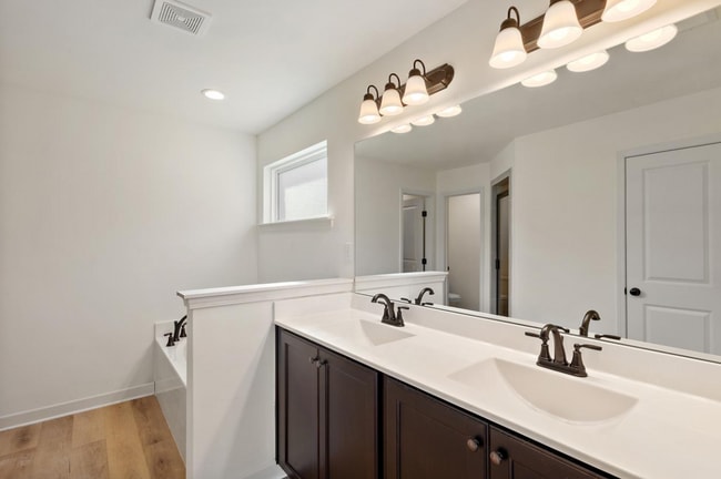 Building Photo - 6559 Beckett Ln