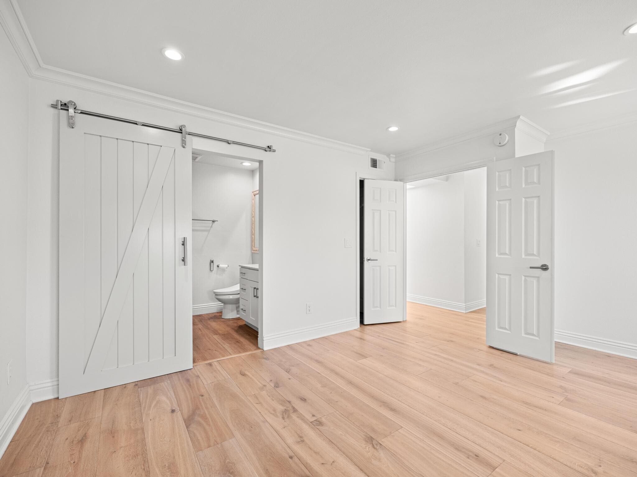 Building Photo - 501 Herondo St