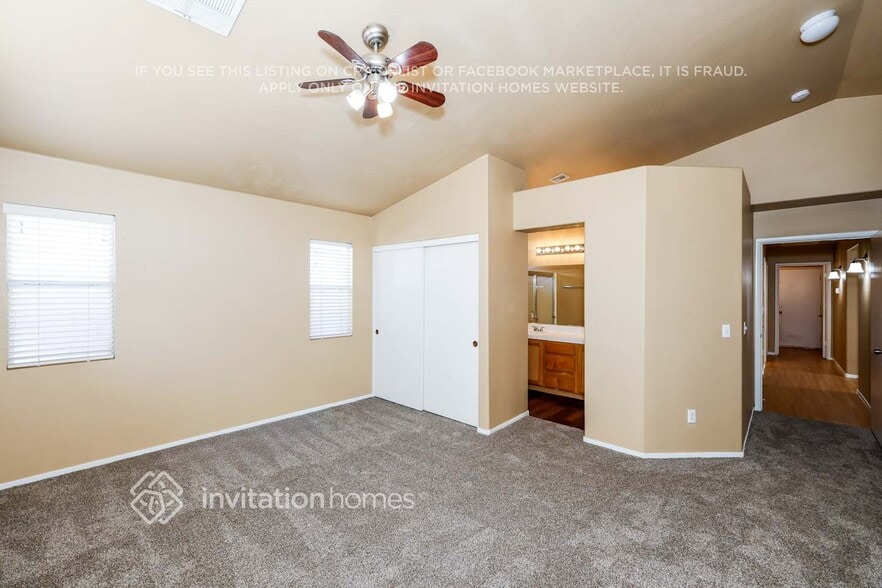 Building Photo - 7285 Golden Star Ave