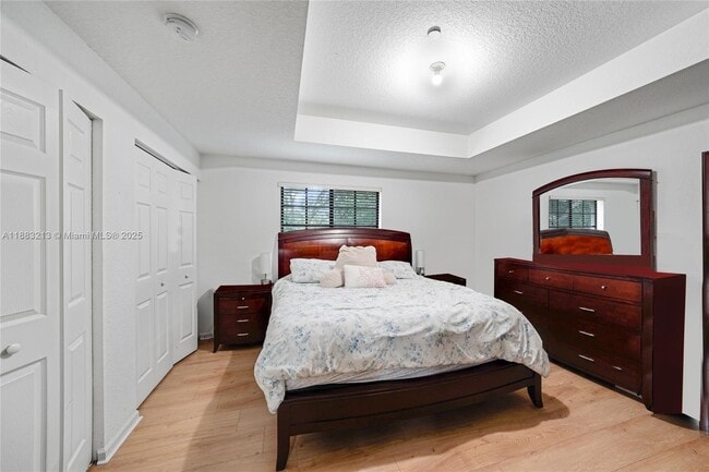 Building Photo - 4101 Forest Dr