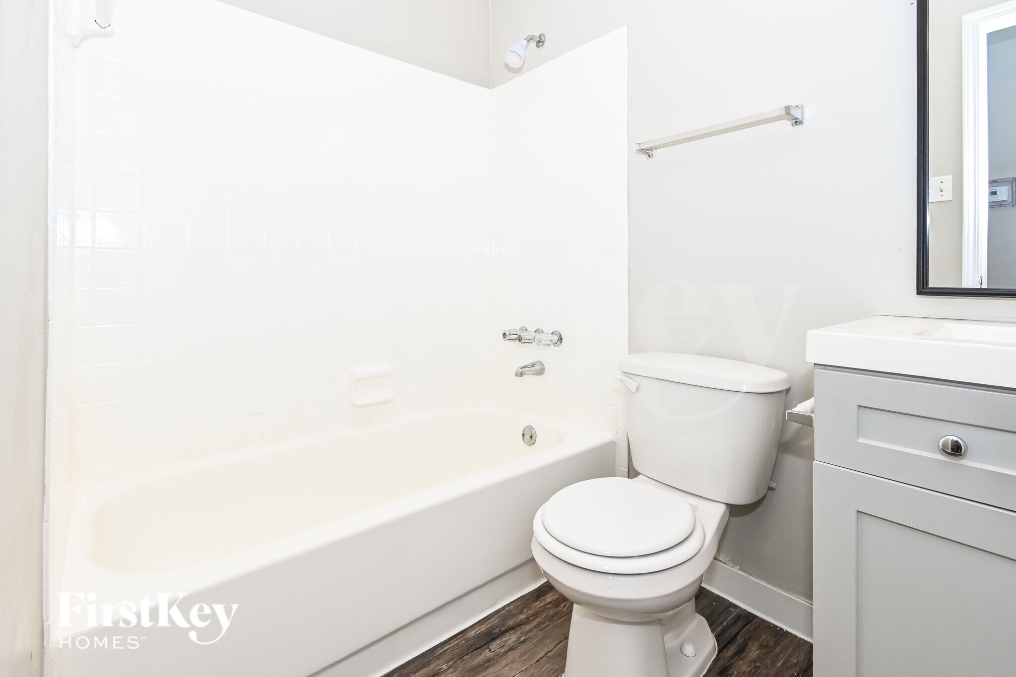 Building Photo - 5765 Ashridge Pl